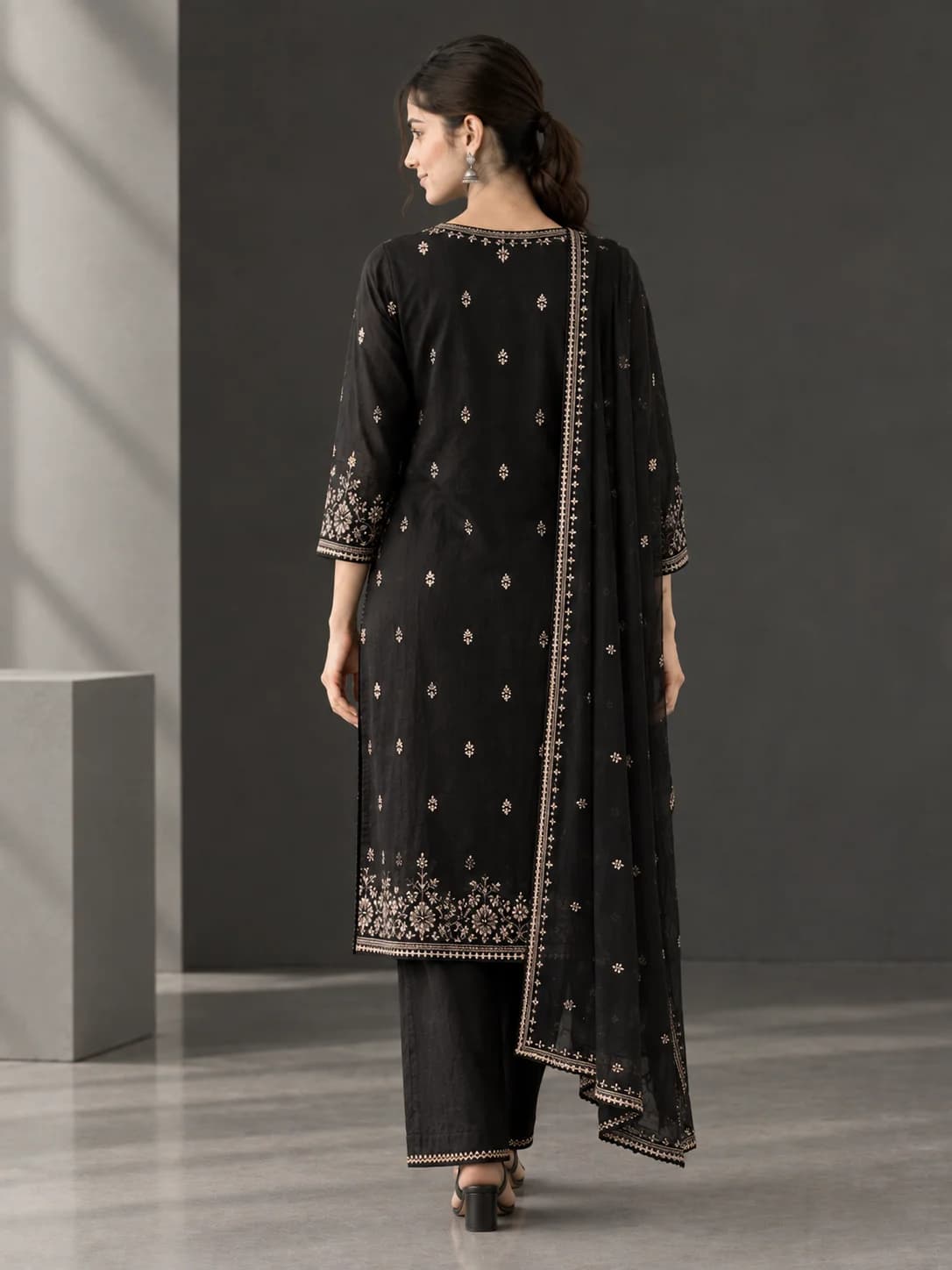 Black Georgette Embroidered Suit Set product image — Black thumbnail 4