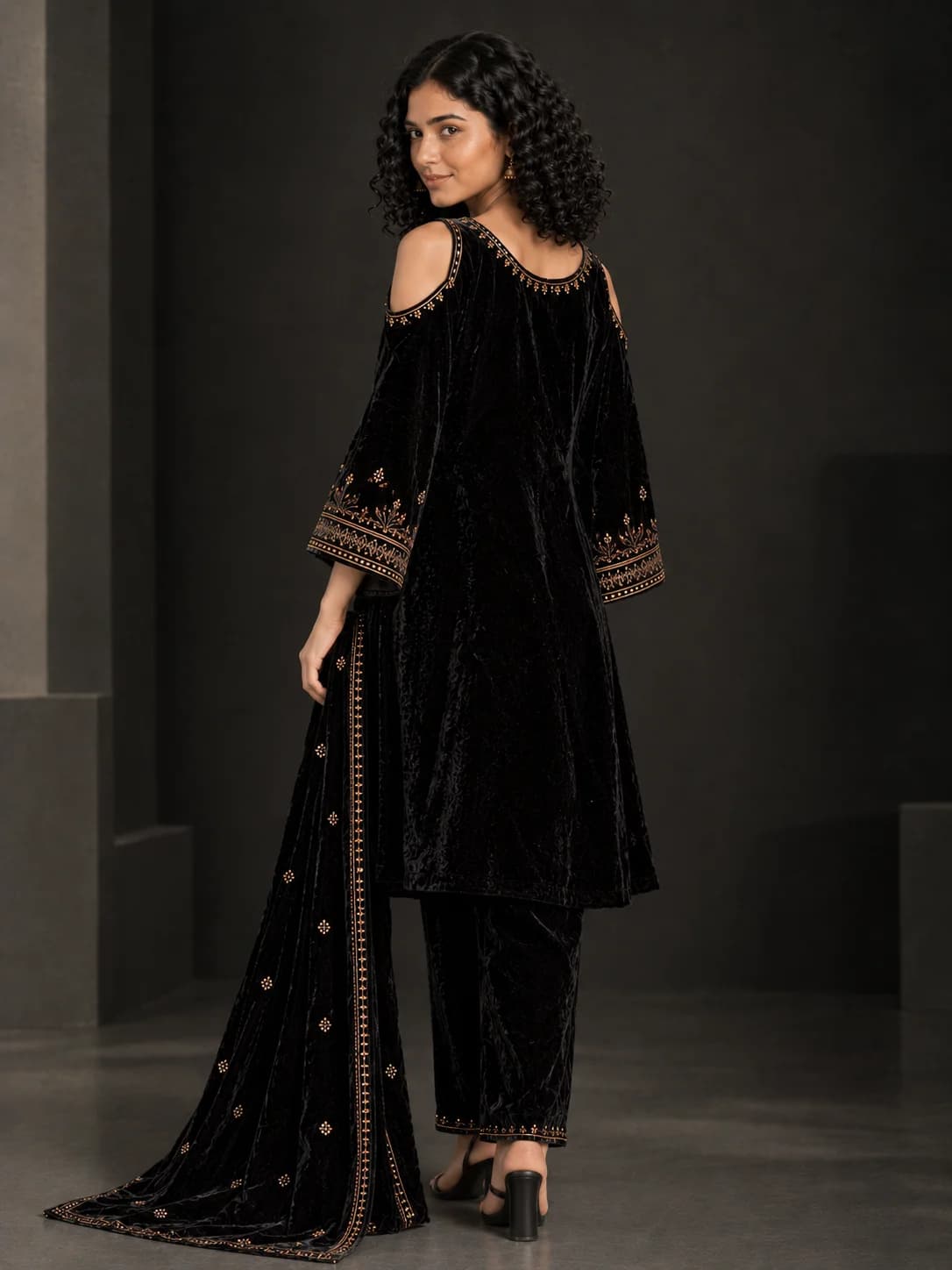 Black Velvet Cold-Shoulder Suit Set product image — Black thumbnail 4